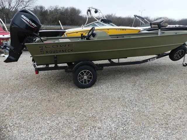 Slide: The Image of Lowe RX 1860 RAMBLER 2025 - 3