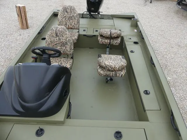 Slide: The Image of Lowe Outlet 20 2025 - 11