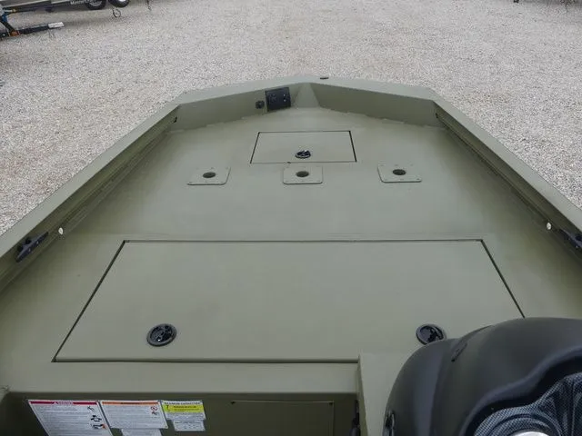 Slide: The Image of Lowe Outlet 20 2025 - 8