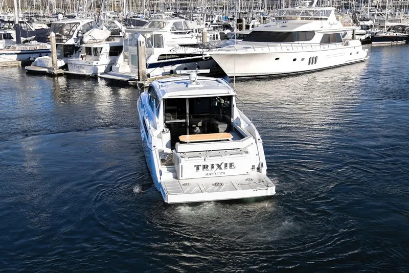 Slide: The Image of Cruisers 42 Cantius 2020 - 6