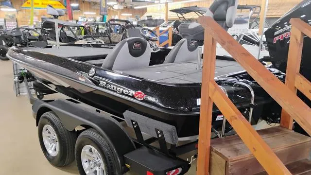 Slide: The Image of Ranger Z185 2025 - 58