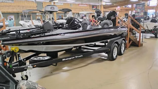 Slide: The Image of Ranger Z185 2025 - 59