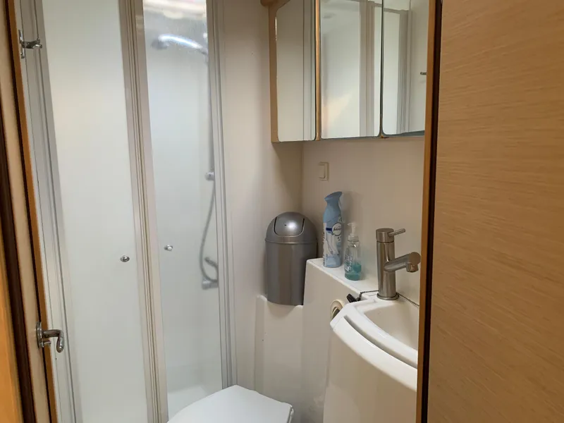 Slide: The Image of Lagoon 420 2007 - 32