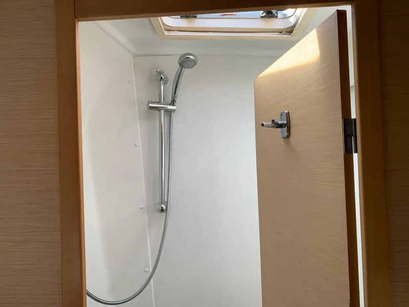 Slide: The Image of Lagoon 420 2007 - 34