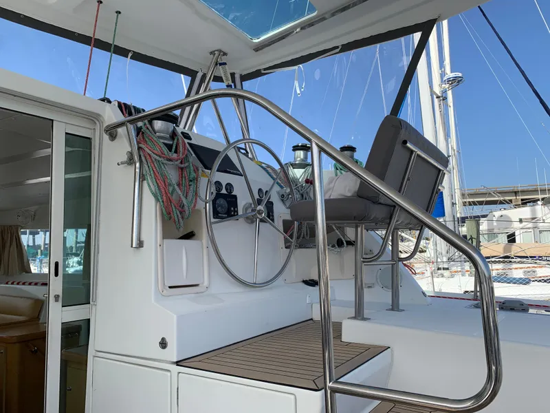 Slide: The Image of Lagoon 420 2007 - 37