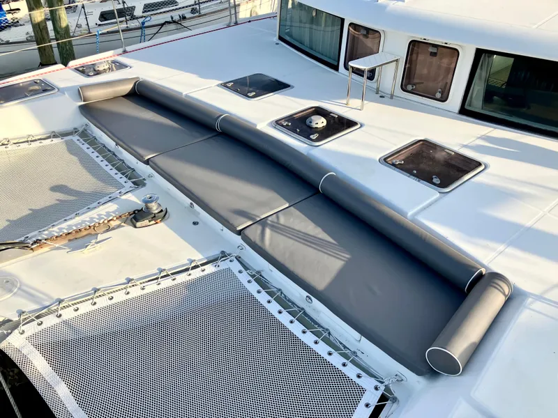 Slide: The Image of Lagoon 420 2007 - 50