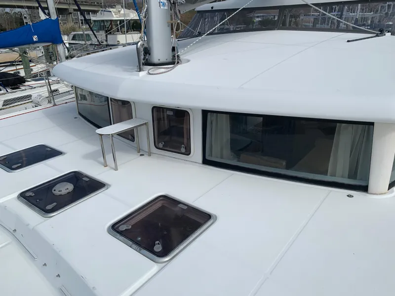 Slide: The Image of Lagoon 420 2007 - 52