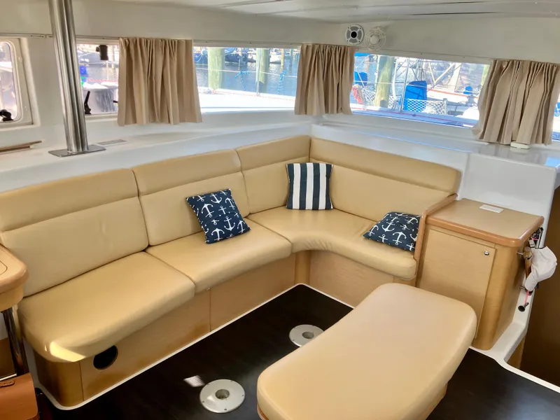 Slide: The Image of Lagoon 420 2007 - 9