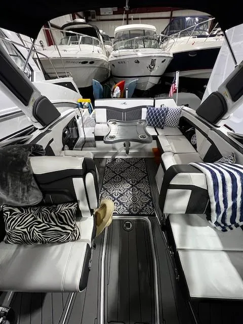 Slide: The Image of Monterey 278SS Super Sport 2022 - 10