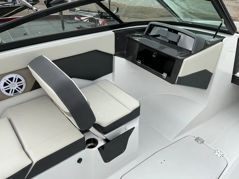 Slide: The Image of Monterey M-205 2025 - 13