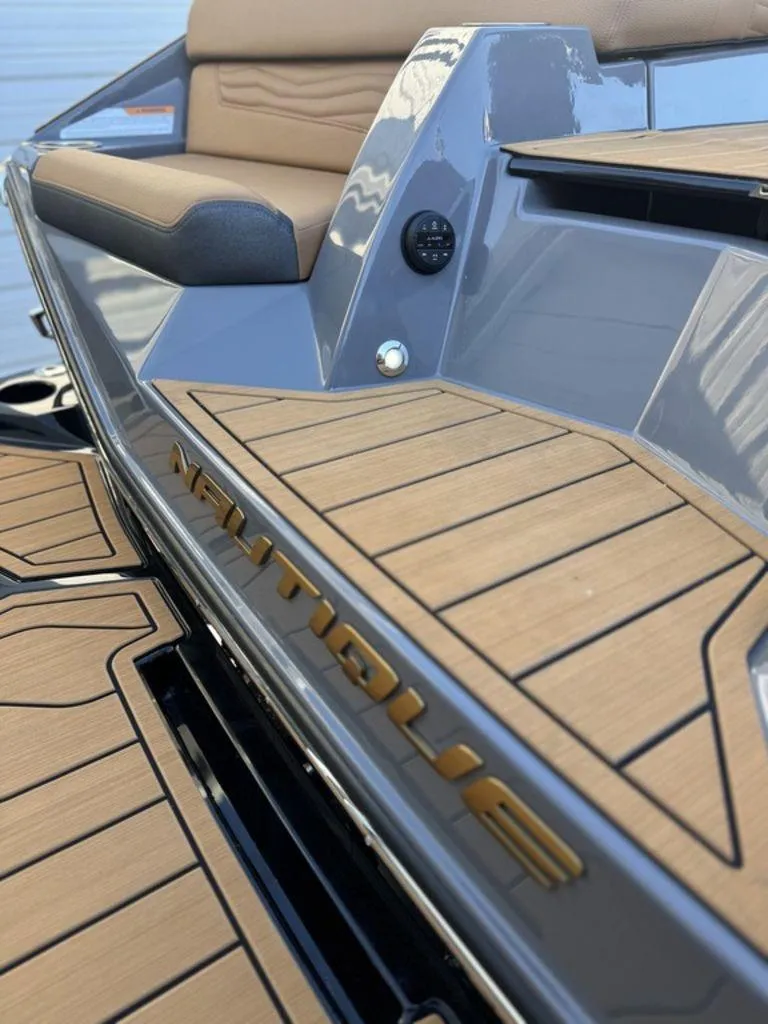 Slide: The Image of Nautique Super Air Nautique G23 2025 - 11