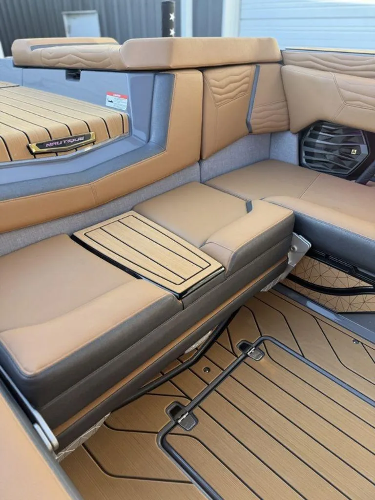 Slide: The Image of Nautique Super Air Nautique G23 2025 - 9