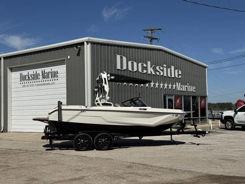 Slide: The Image of Nautique Super Air Nautique GS20 2023 - 2