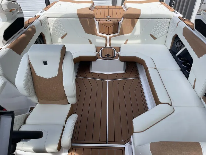 Slide: The Image of Nautique Super Air Nautique GS20 2023 - 6