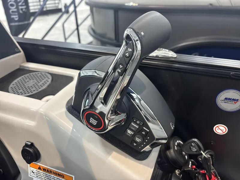 Slide: The Image of Barletta Cabrio 22UC 2025 - 13