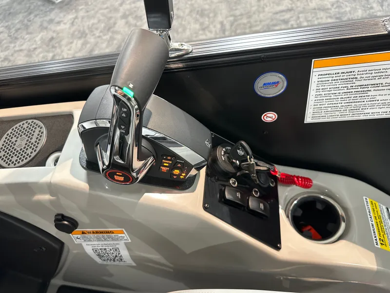 Slide: The Image of Barletta Cabrio 22UC 2025 - 19