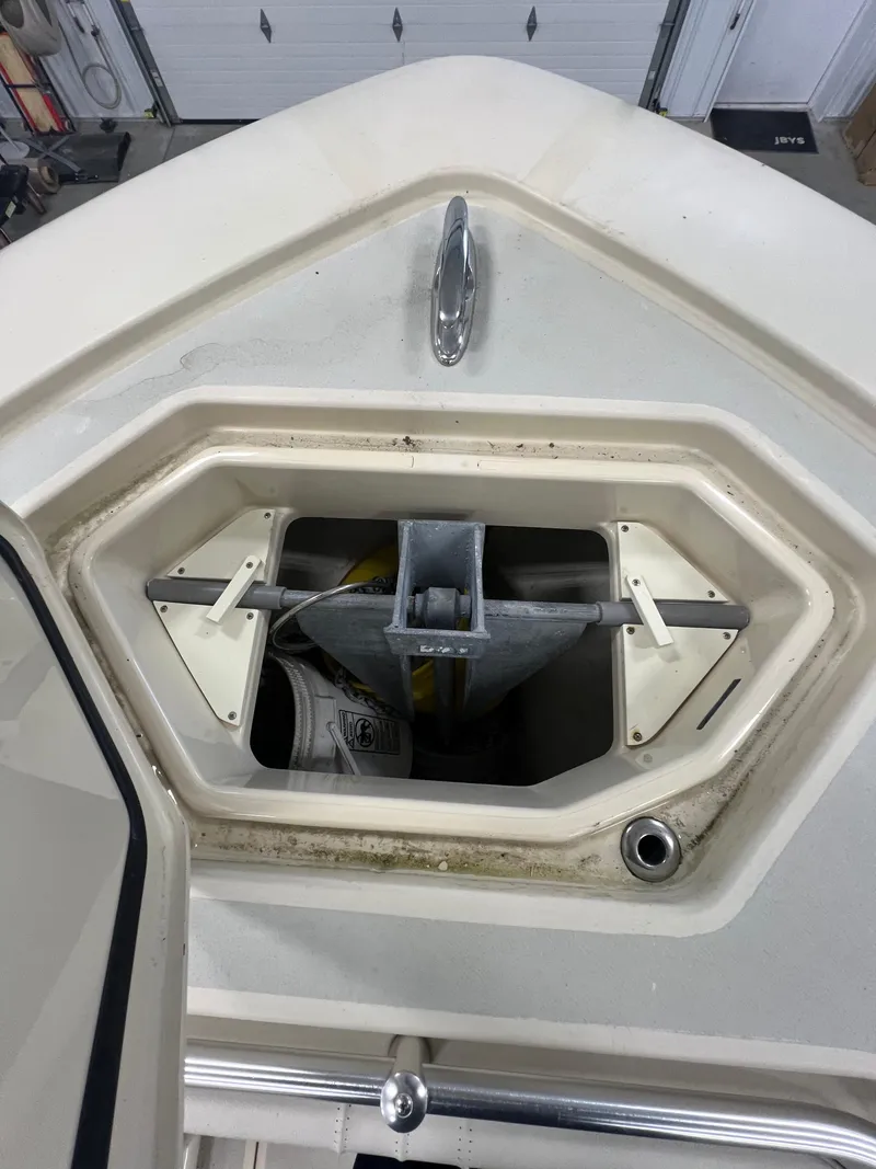 Slide: The Image of Anchor locker - 15