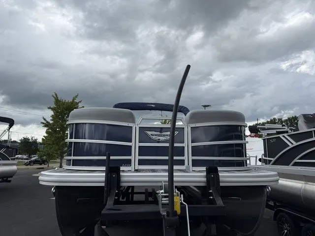 Slide: The Image of Bennington M Quad Bench 22 MFB Pontoon 2025 - 3