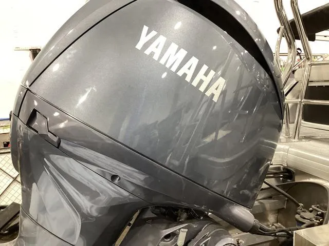 Slide: The Image of Godfrey SW2286SFL 2025 - 5