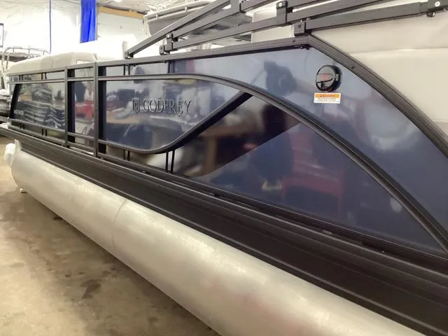 Slide: The Image of Godfrey SWEETWATER 2286 MT 2025 - 13