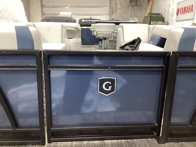 Slide: The Image of Godfrey SWEETWATER 2286 MT 2025 - 21