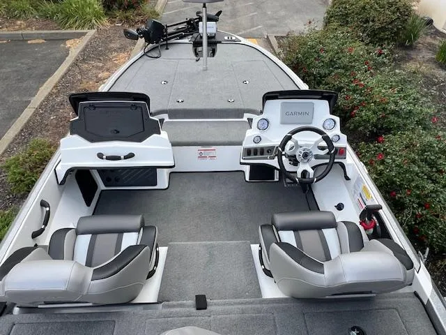 Slide: The Image of Nitro Z18 Pro 2025 - 94