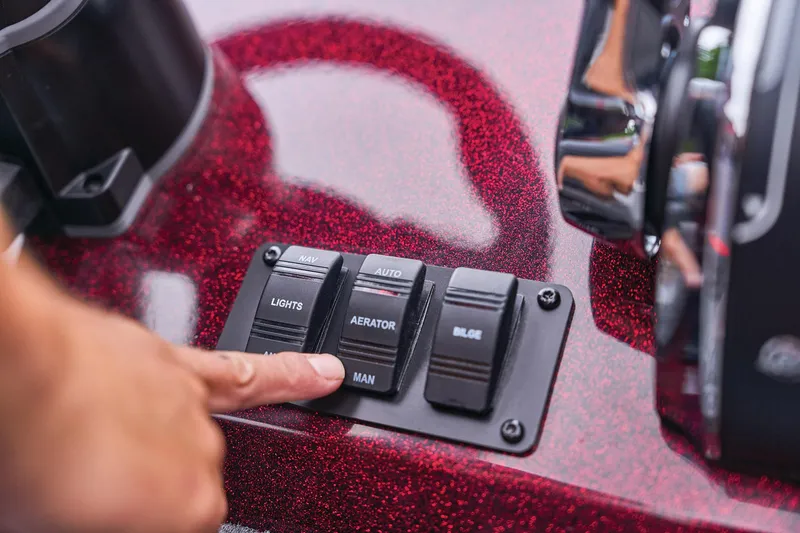 Slide: The Image of Ranger VS1665SC 2025 - 75