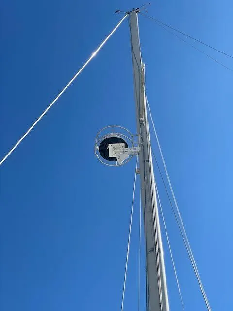 Slide: The Image of Mast of 1981 Bristol 40 Sloop against clear blue sky. - 36