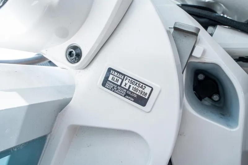 Slide: The Image of Close-up of Yamaha motor label on 2025 Sea Hunt Gamefish 25 boat. - 33