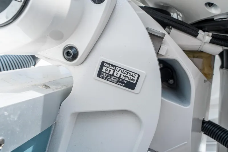 Slide: The Image of Close-up of Yamaha motor label on 2025 Sea Hunt Gamefish 25 boat. - 32