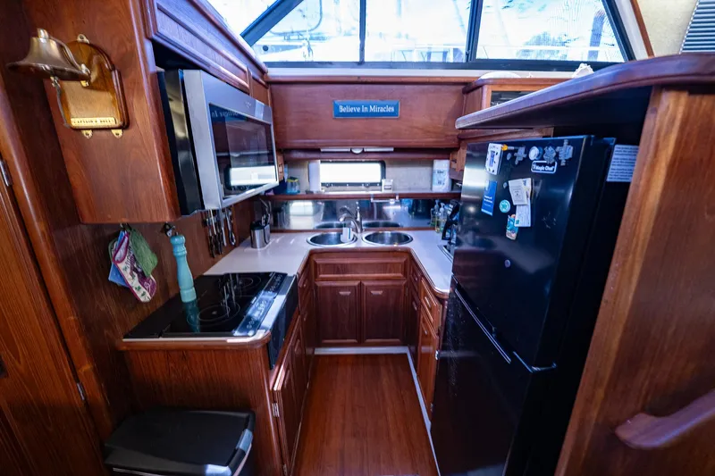 Slide: The Image of Carver Yachts 42 Aft Cabin Motor Yacht 1988 - 68