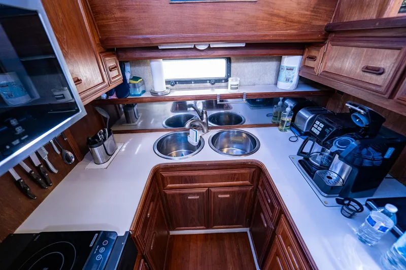 Slide: The Image of Carver Yachts 42 Aft Cabin Motor Yacht 1988 - 71