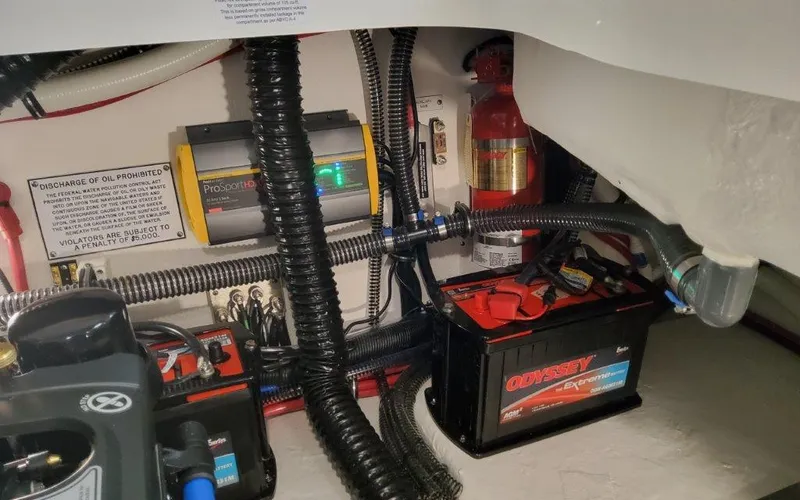 Slide: The Image of Formula 310 Bowrider I/O 2025 - 58