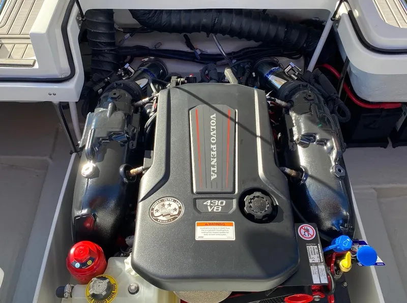 Slide: The Image of Volvo Penta 430 V8 engine in 2021 Cobalt R7 boat. - 8