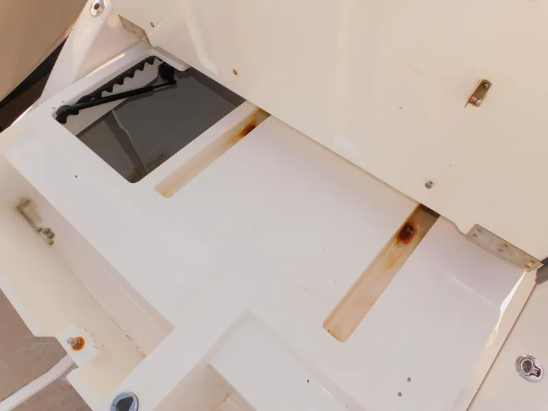 Slide: The Image of Sea Ray 280 Sundeck 2011 - 77