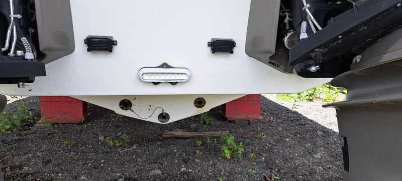 Slide: The Image of Rear view of 2018 Formula 400 Super Sport boat on red blocks. - 46