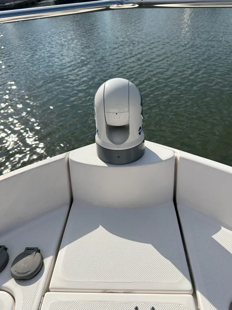 Slide: The Image of Regal 42 FXO 2021 - 60