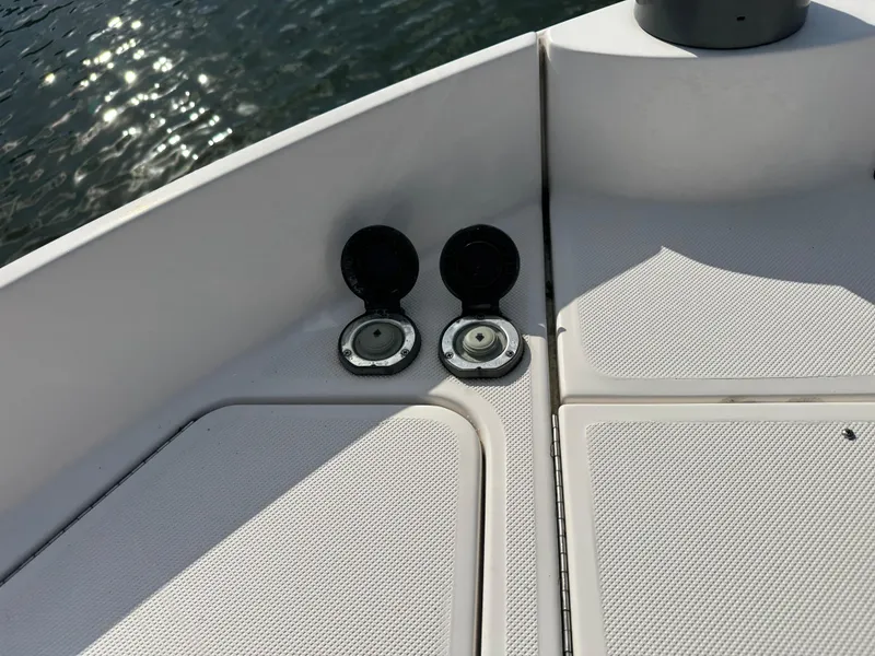 Slide: The Image of Regal 42 FXO 2021 - 62