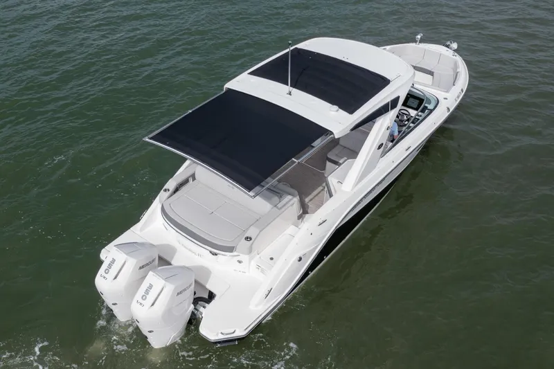 Slide: The Image of Sea Ray 310 SLX Outboard 2024 - 14