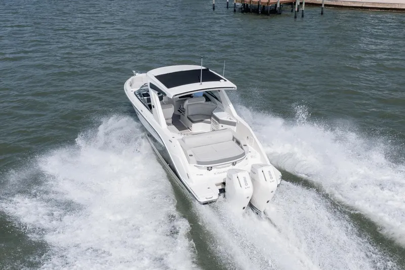 Slide: The Image of Sea Ray 310 SLX Outboard 2024 - 27