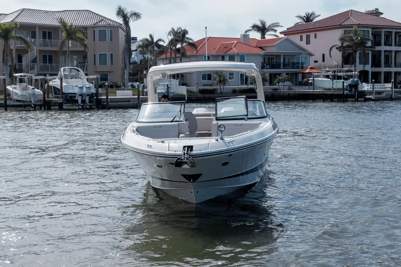 Slide: The Image of Sea Ray 310 SLX Outboard 2024 - 3