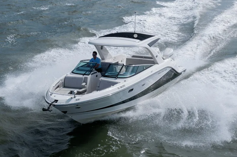 Slide: The Image of Sea Ray 310 SLX Outboard 2024 - 30
