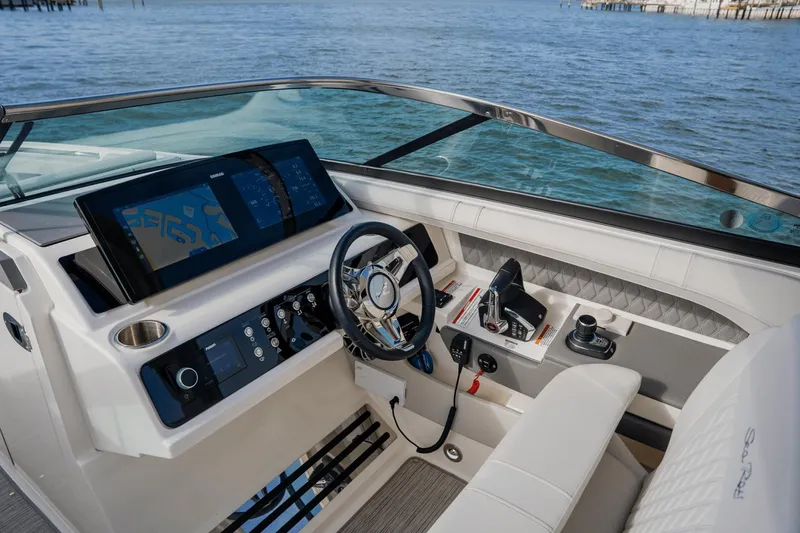 Slide: The Image of Sea Ray 310 SLX Outboard 2024 - 59