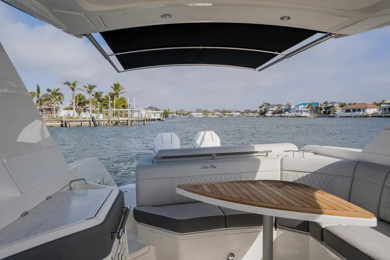 Slide: The Image of Sea Ray 310 SLX Outboard 2024 - 76