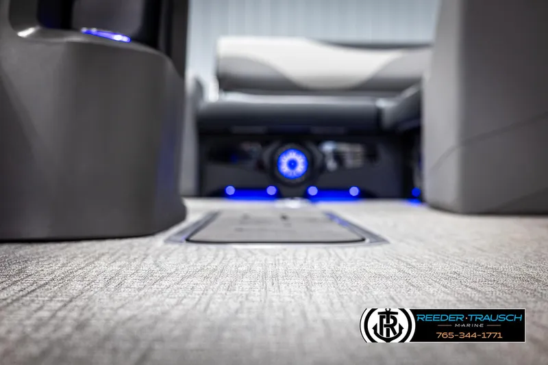 Slide: The Image of Interior of 2025 Avalon LSZ VRB with modern design and ambient lighting. - 45