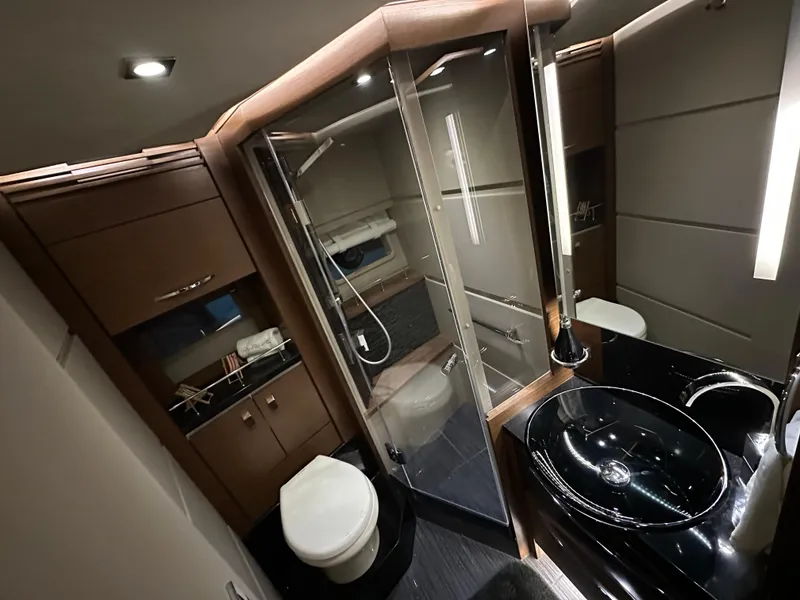 Slide: The Image of Sea Ray L650 Fly 2015 - 59