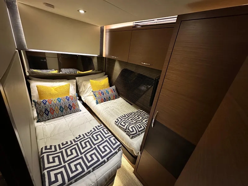 Slide: The Image of Sea Ray L650 Fly 2015 - 62