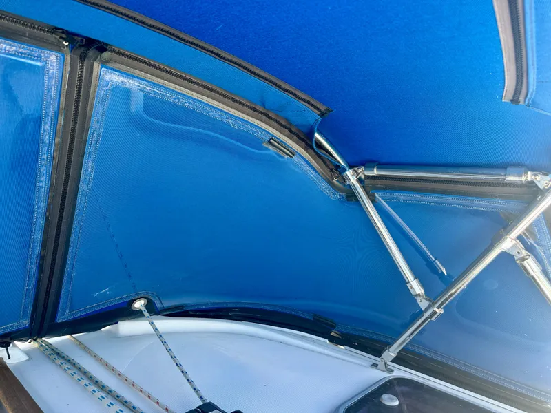 Slide: The Image of Blue canopy and rigging on a 2002 Beneteau Oceanis Clipper 393 sailboat. - 47