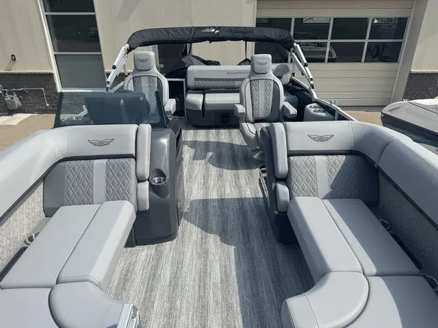 Slide: The Image of Bennington M Swingback 22 MSB Pontoon 2025 - 5