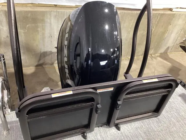 Slide: The Image of Premier 230 Sunsation RS 2025 - 20